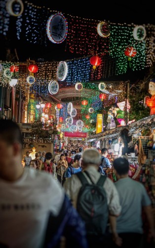 Chinatown Business Association Light-Up 2